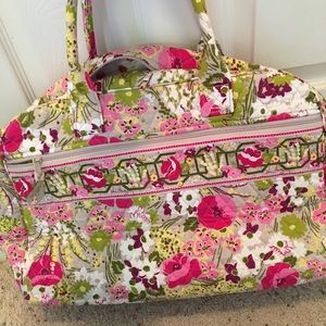 Vera Bradley Weekender in Make Me Blush